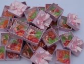 Caixa para lembrancinhas de aniversário/batizados
